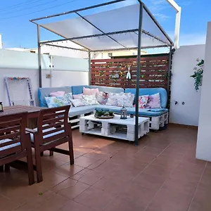 Paradise Near The , Playa Honda (Lanzarote) Spagna